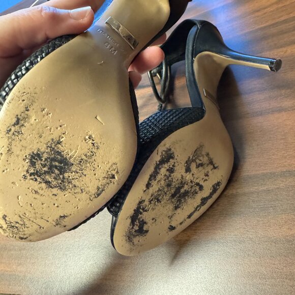 Black Badgley Mischka Kandyce peep toe ankle strap basket weave Size 8 M - Picture 5 of 5